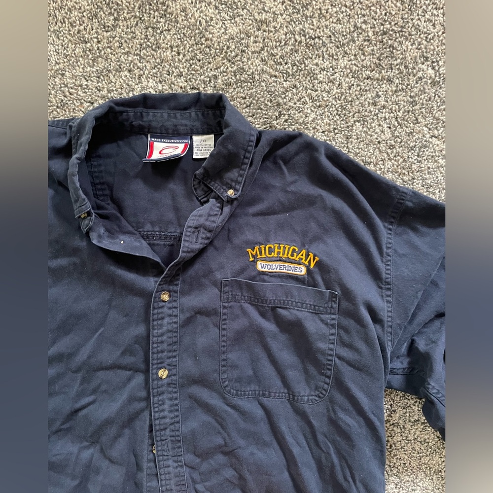 Vintage Michigan Wolverines button up